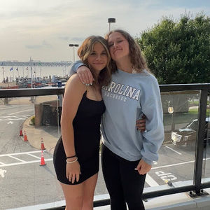 Meet your Posher, Makenzie